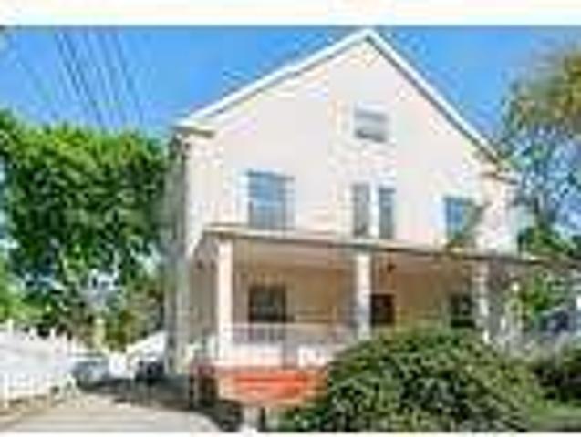 House for rent in Closter, New Jersey