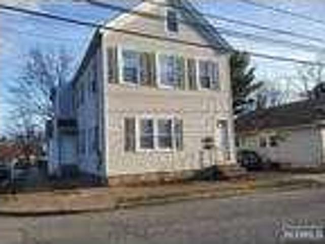 House for rent in Fair Lawn, New Jersey