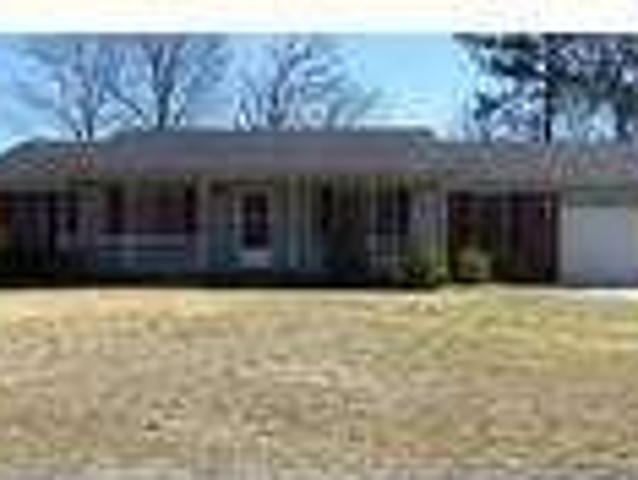 House for rent in Fayetteville, Washington County