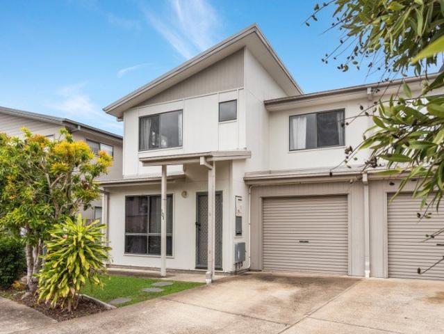 Townhouse for rent in Toombul, Queensland