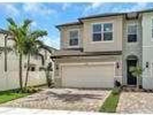 House for rent in Greenacres