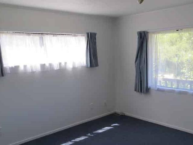 House for rent in Wairau Valley