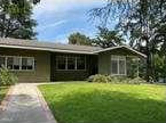 House for rent in La Canada Flintridge, California