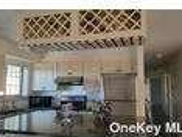 House for rent in Queens, Arverne