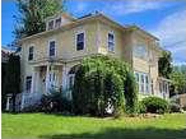 House for rent in Oelwein, Fayette County