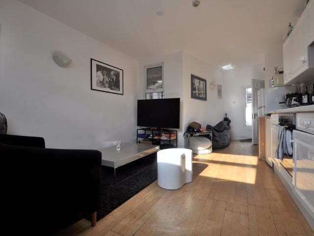 Apartment for rent in Shoreditch, Greater London