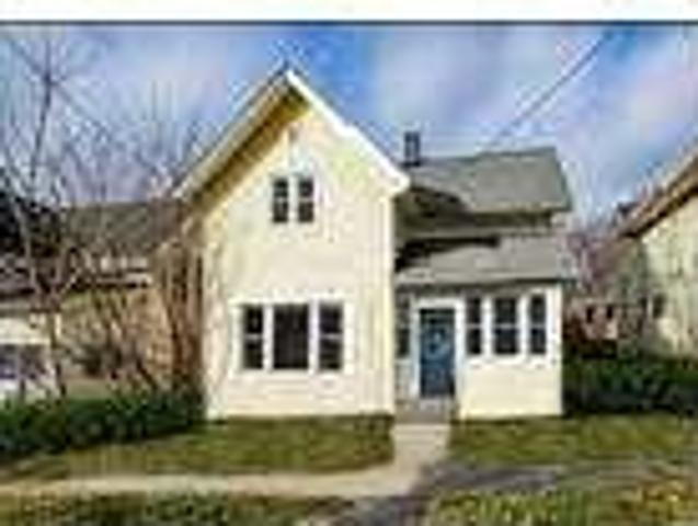 House for rent in Syracuse, Indiana
