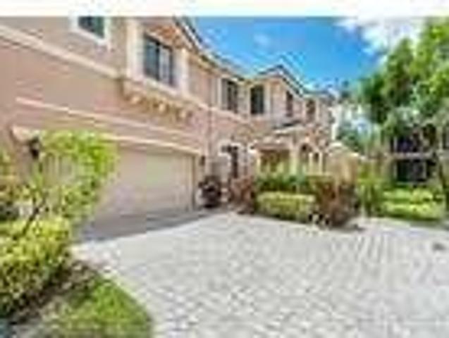 House for rent in Weston, Massachusetts