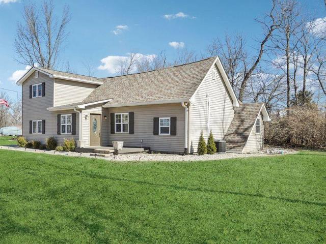 Apartment for sale in Camby, Indiana