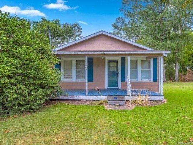 House for sale in Iowa, Louisiana