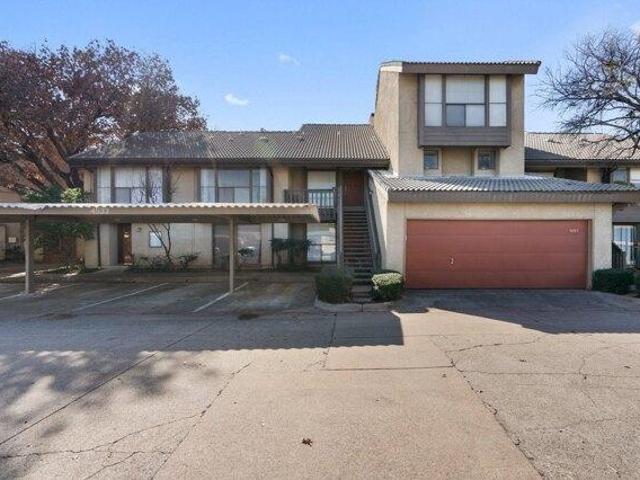 Condo for sale in Irving, Texas