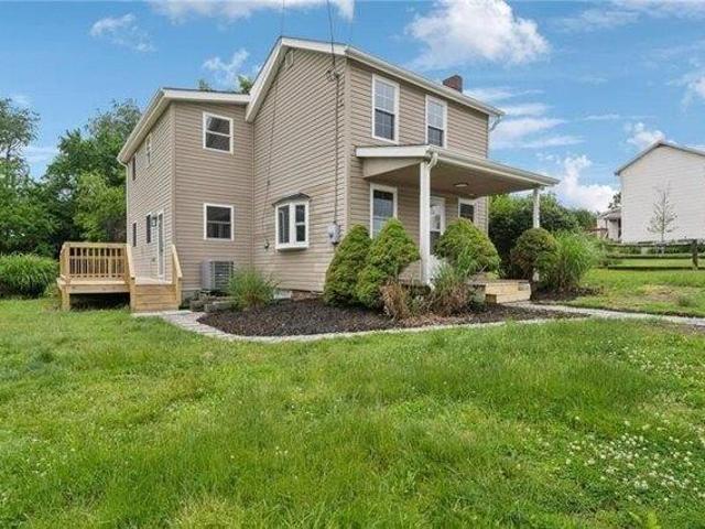House for sale in Claridge, Pennsylvania