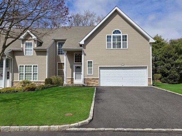 Condo for sale in Islandia Condo for sale in Islandia