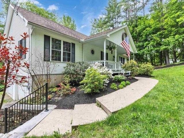 House for sale in New Hampshire