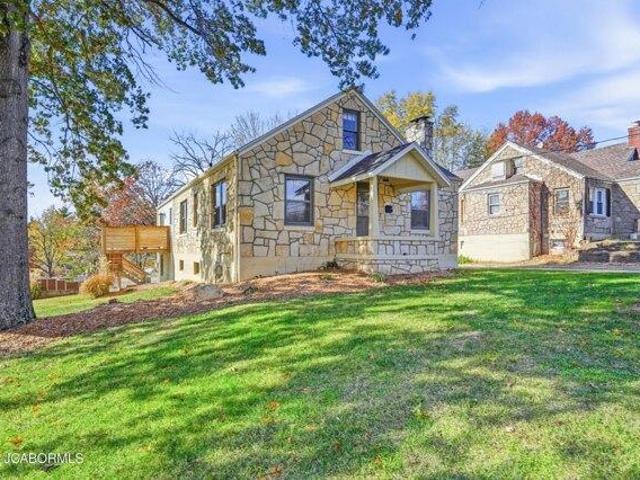 House for sale in Jefferson City, Missouri
