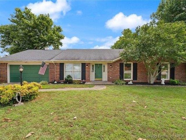 House for sale in Jeffersonville, Indiana