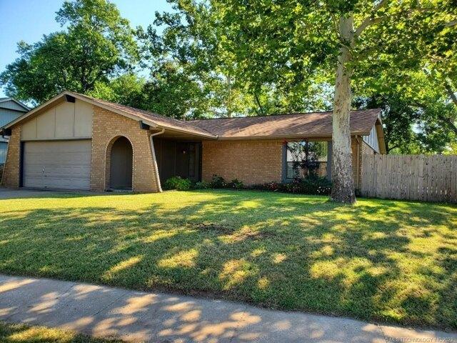 House for rent in Jenks
