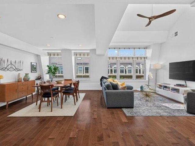 Condo for sale in Hudson, New Jersey