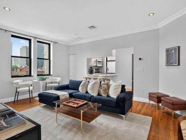Condo for sale in Hudson, New Jersey