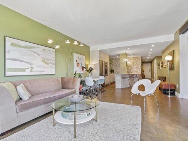Condo for sale in Hudson, New Jersey