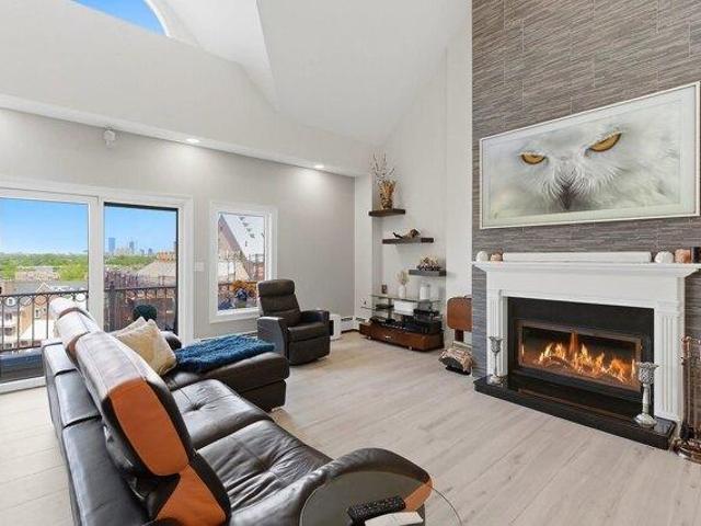 Condo for sale in Hudson, New Jersey