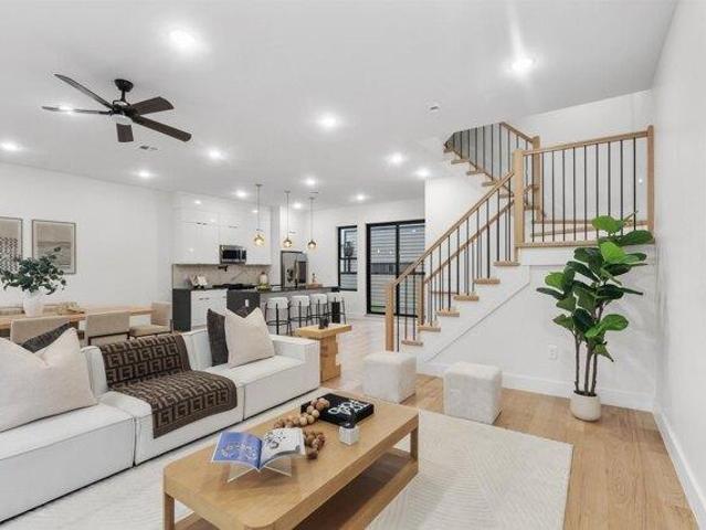 Condo for sale in Hudson, New Jersey