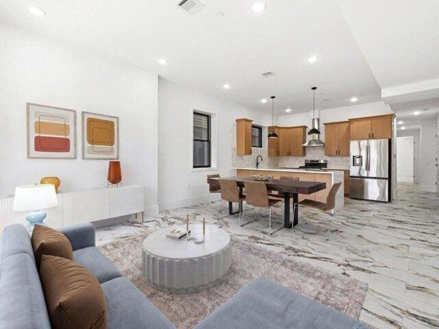 Condo for sale in Hudson, New Jersey