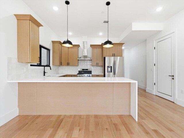 Condo for sale in Hudson, New Jersey