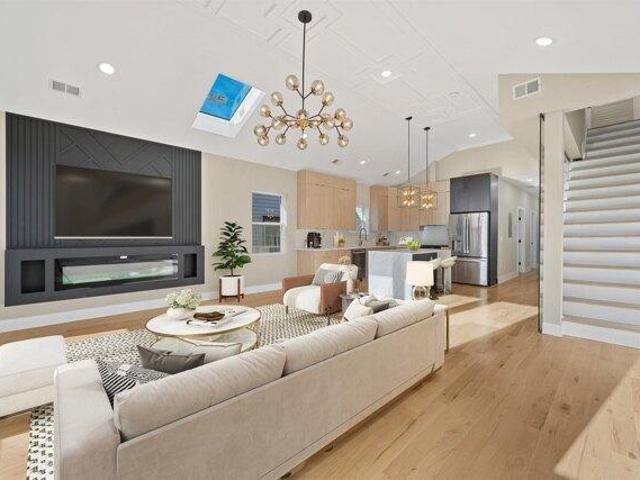 Condo for sale in Hudson, New Jersey