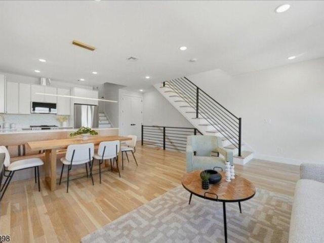 Condo for sale in Hudson, New Jersey