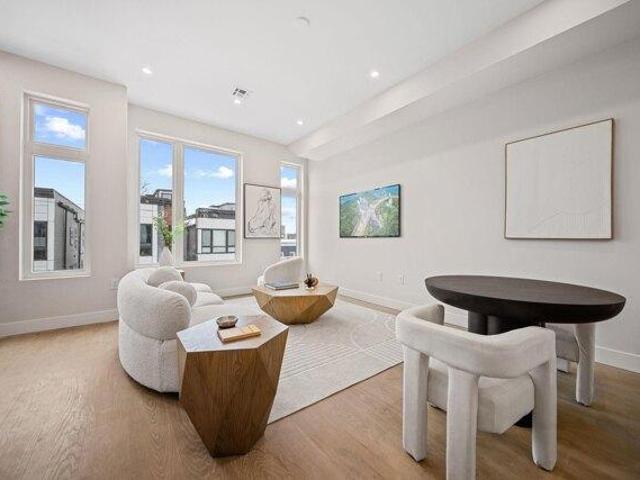 Condo for sale in Hudson, New Jersey