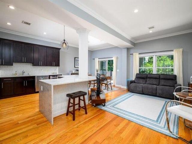 Condo for sale in Hudson, New Jersey