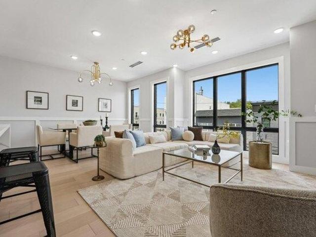 Condo for sale in Hudson, New Jersey