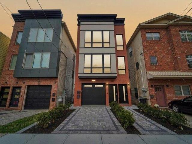 Condo for sale in Jersey City, Hudson County