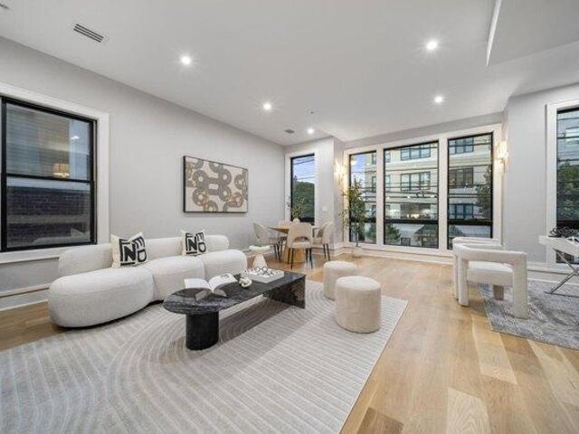 Condo for sale in Jersey City, Hudson County