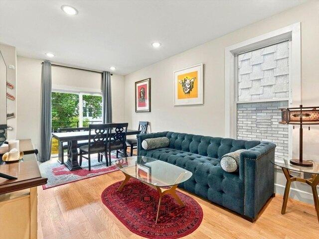 Condo for sale in Croxton, Jersey City