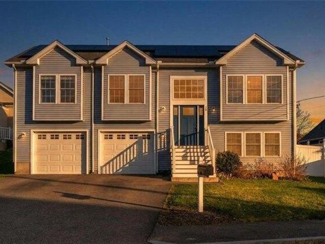 House for sale in Johnston, Rhode Island