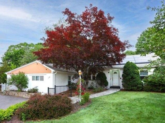 House for sale in Smithfield, Rhode Island