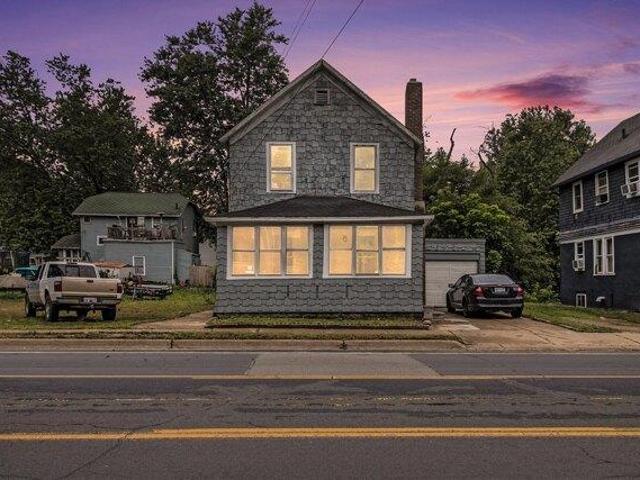 House for sale in Kalamazoo, Michigan