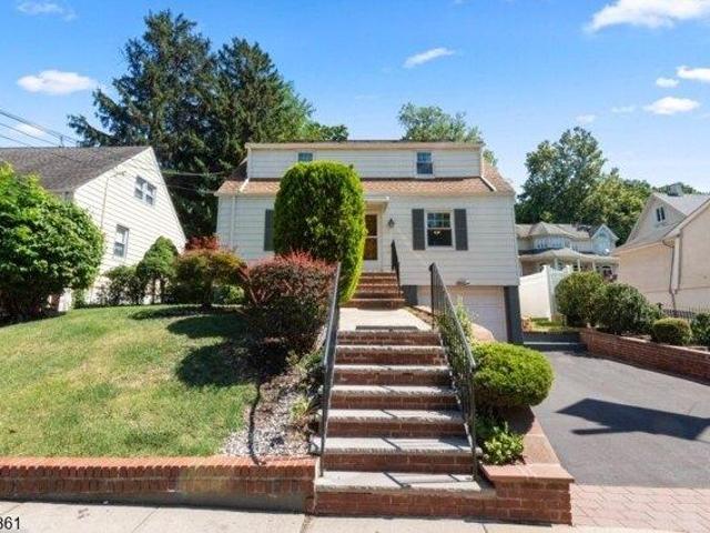 House for sale in Hudson, New Jersey