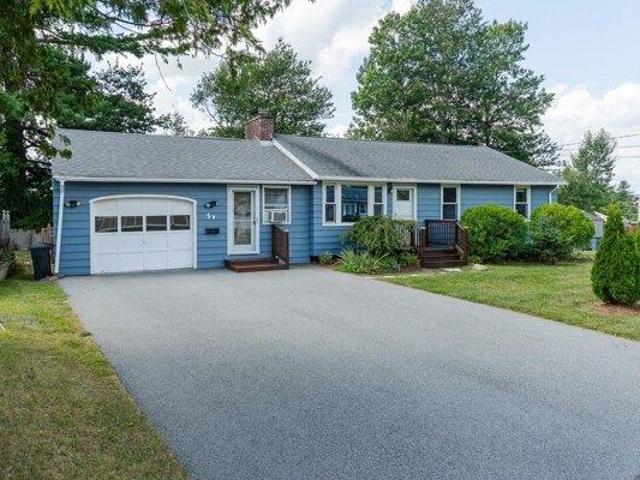 House for sale in New Hampshire