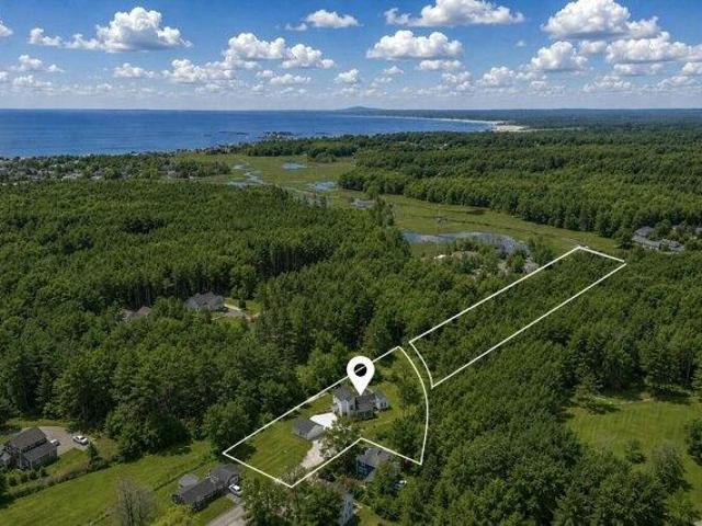 House for sale in Kennebunk, Maine