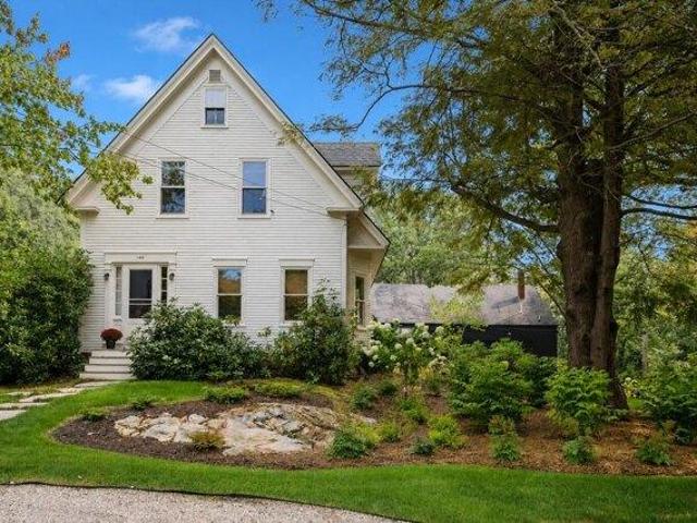 House for sale in Kennebunkport, Maine