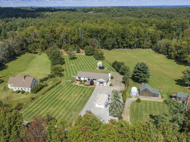 House for sale in Kensington, Rockingham County