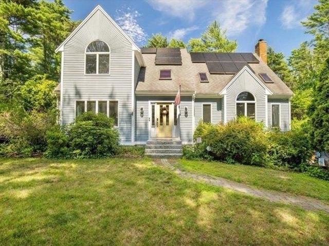 House for sale in Kingston, Massachusetts
