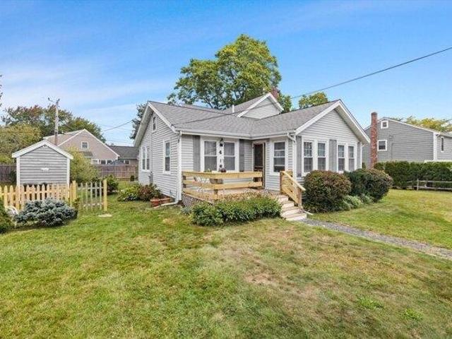 House for sale in Rocky Nook, Kingston