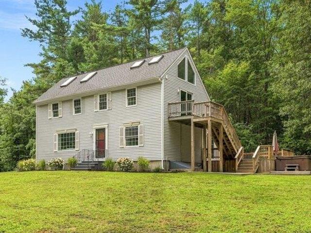 House for sale in New Hampshire