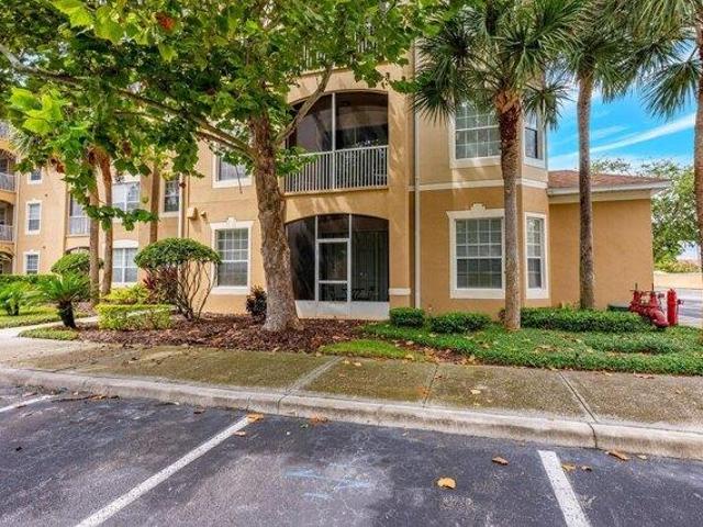 Condo for sale in Four Corners, Florida