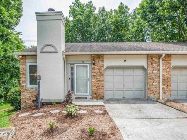 Condo for sale in Knoxville