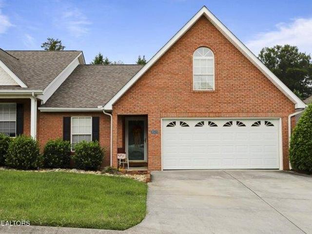 Condo for sale in Knoxville